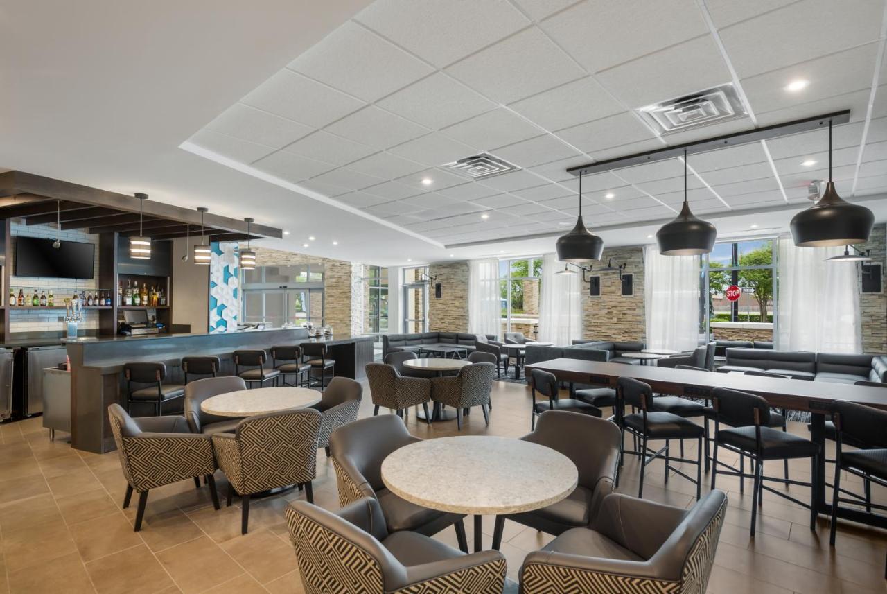 Hyatt Place Hampton Convention Center Luaran gambar